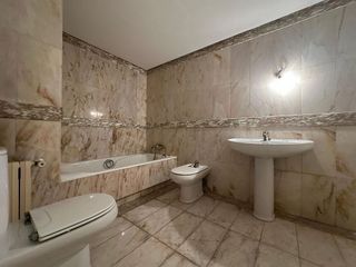 Piso en venta en Universidad San Francisco en Zaragoza