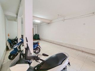 Local comercial en venta en Centro en Almería