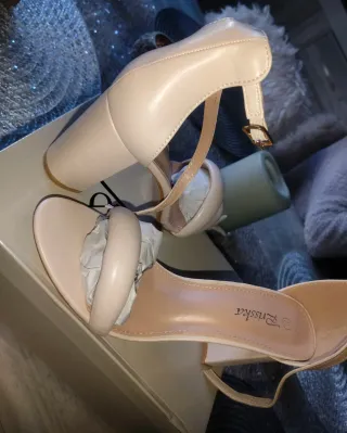 Tacones Prisska Beige