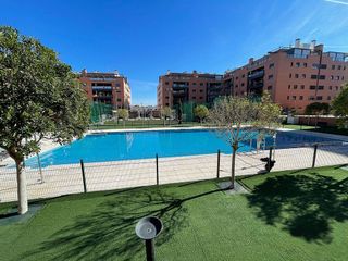 Piso en alquiler en Montequinto en Dos Hermanas