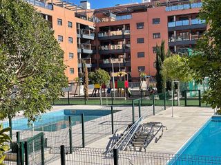 Piso en alquiler en Montequinto en Dos Hermanas