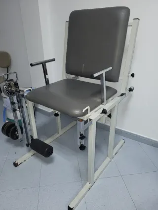 Banco Cuádriceps Enraf-Nonius, fisioterapia.