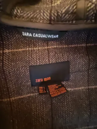 Parka Zara Marrón Talla L