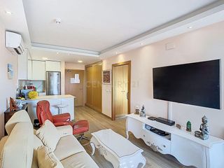 Piso en venta en Puerto de la Torre - Atabal en Málaga