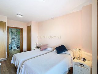 Piso en venta en Puerto de la Torre - Atabal en Málaga