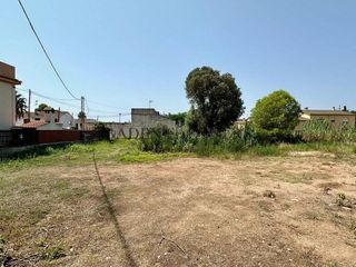 Terreno en venta en Les Salines en Vinaròs