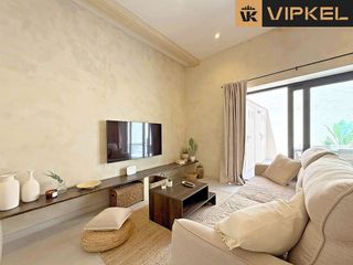 Edificio en venta en Os Mallos - San Cristóbal en Coruña (A)