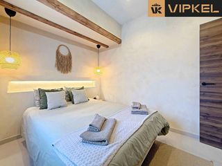 Edificio en venta en Os Mallos - San Cristóbal en Coruña (A)