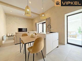 Edificio en venta en Os Mallos - San Cristóbal en Coruña (A)