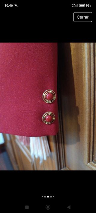 Blazer rojo elegante para mujer