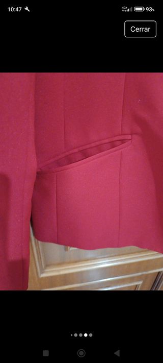 Blazer rojo elegante para mujer