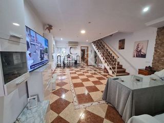 Chalet en venta en Viaplana en Huelva