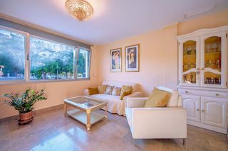 Casa adosada en venta en Garbinet en Alicante