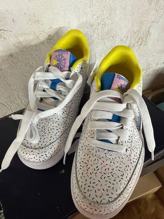 Zapatillas Reebok Talla 36.5 Nuevas