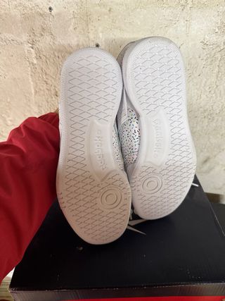 Zapatillas Reebok Talla 36.5 Nuevas