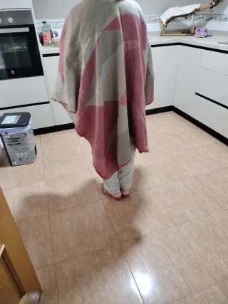 Manta capa muy abrigada