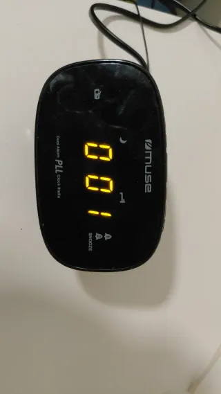 Reloj Despertador Digital Muse Negro