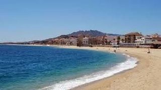 Local comercial en venta en Playa de Garrucha en Garrucha