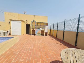 Ático en venta en Puerto de Garrucha en Garrucha