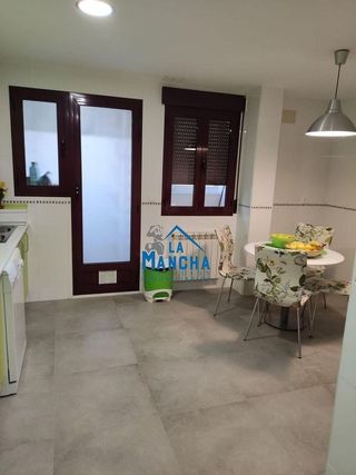 Piso en venta en Santa Cruz - Industria - Polígono Campollano en Albacete