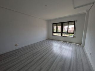 Piso en venta en Villamediana de Iregua