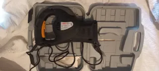 Sierra de calar con maletín