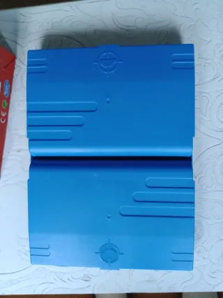 Juegos de mesa: Monopoly, Thumb Wars, Magnet-Spiel