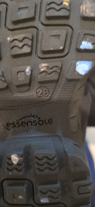 Mono de nieve azul para niño ,botas y manoplas