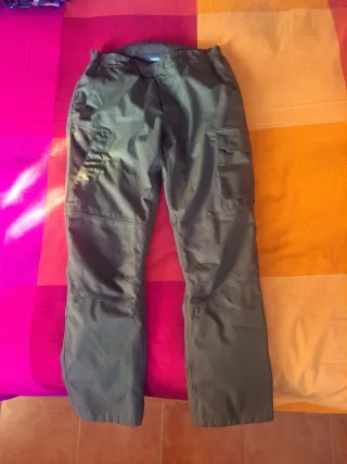 Pantalón de caza impermeable forro polar