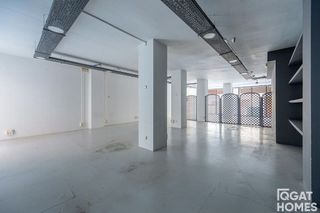 Local comercial en alquiler en Centre - Estació en Sant Cugat del Vallès