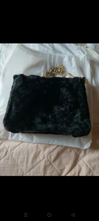 Borsa in vera pelle nera con tracolla