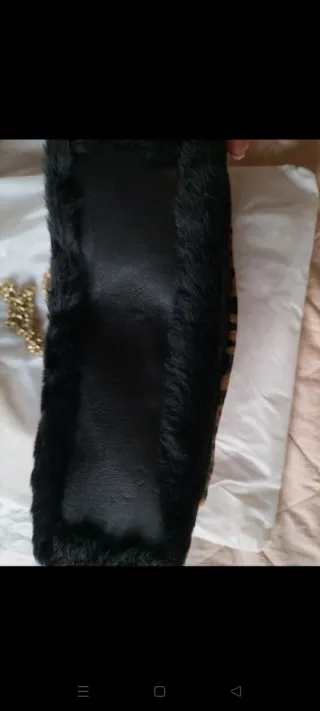 Borsa in vera pelle nera con tracolla