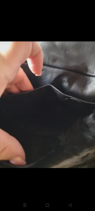 Borsa in vera pelle nera con tracolla