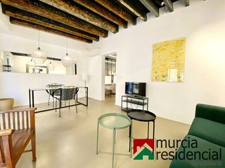 Piso en alquiler en Centro en Murcia