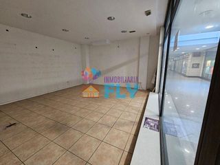 Local comercial en alquiler en Centro en Ourense