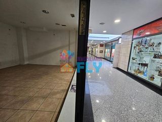 Local comercial en alquiler en Centro en Ourense