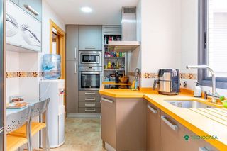 Piso en venta en El Puerto en Roquetas de Mar