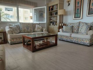 Piso en venta en Puerto - Plaza de Toros en Estepona