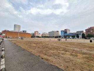 Garaje en venta en Centro en Gijón