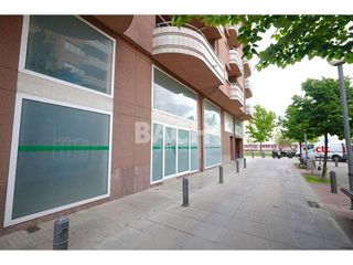 Local comercial en alquiler en Santa Clara-Caputxins-Hospital en Vic