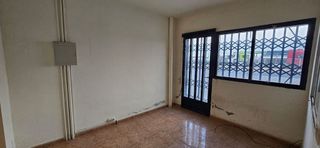 Local comercial en alquiler en Santa Cruz - Industria - Polígono Campollano en Albacete