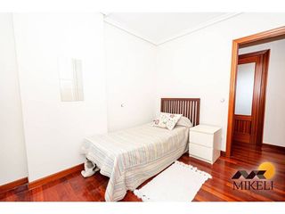 Piso en alquiler en Valdenoja - La Pereda en Santander