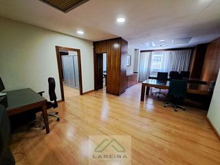 Oficina en alquiler en Areal – Zona Centro en Vigo