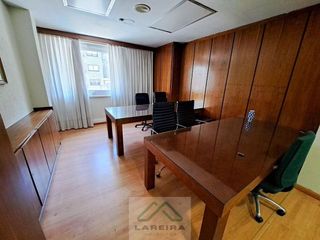 Oficina en alquiler en Areal – Zona Centro en Vigo