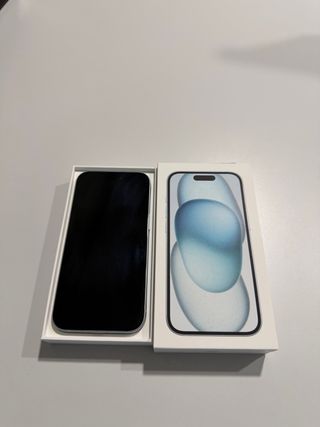 iPhone 15 - 256GB - Azul pastel