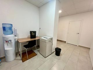 Local comercial en alquiler en Centre - Joan Prim en Granollers