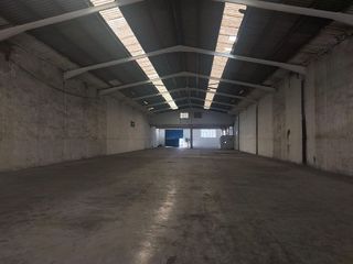 Local comercial en alquiler en Centre en Hospitalet de Llobregat, L´