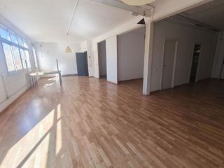 Local comercial en alquiler en Centre en Hospitalet de Llobregat, L´