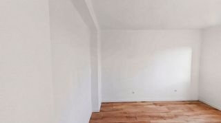 Piso en alquiler en Almendrales en Madrid