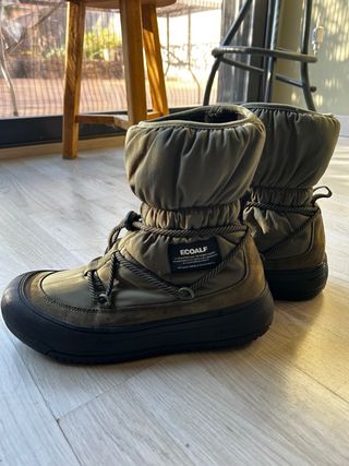 Botas ECOALF verdes talla 38